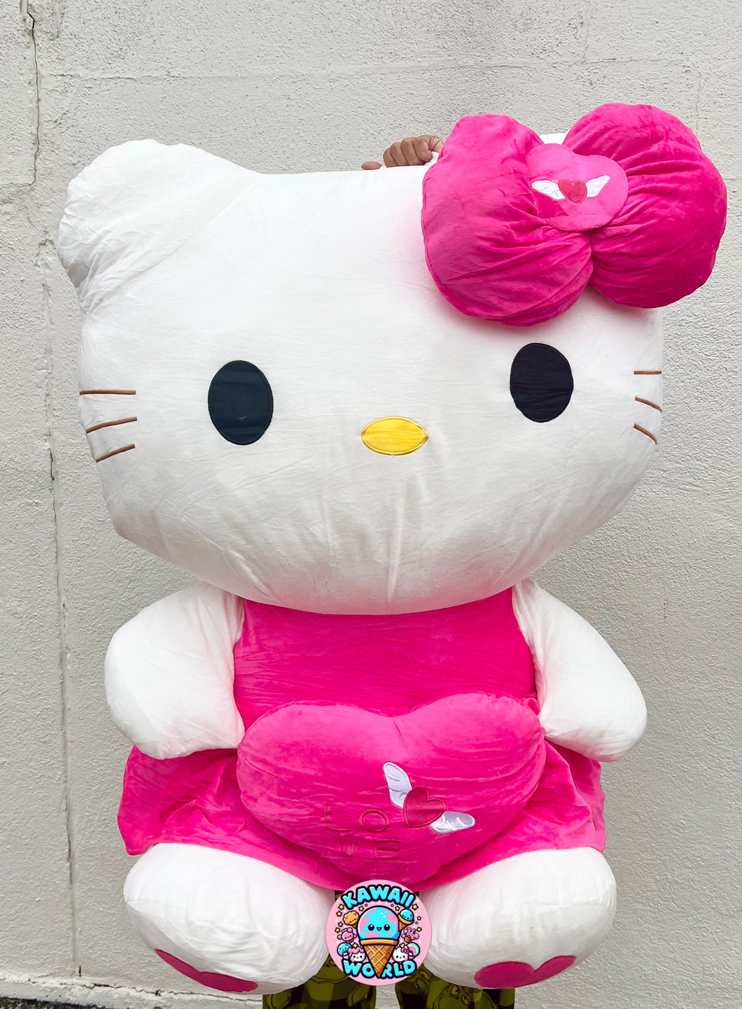 KITTY HOT PINK JUMBO PLUSH